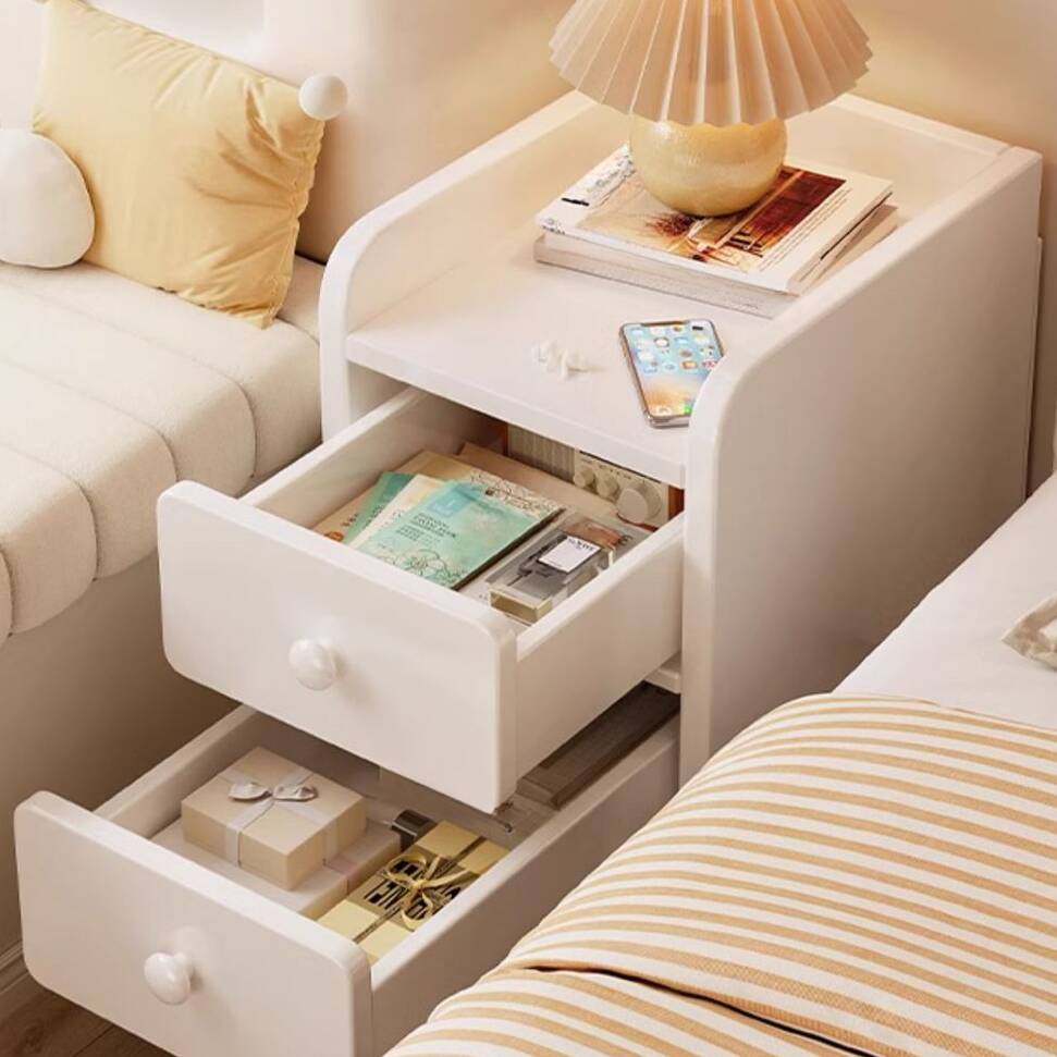 Simplistic Reclaimed Wood Drawer Storage Bedside Table