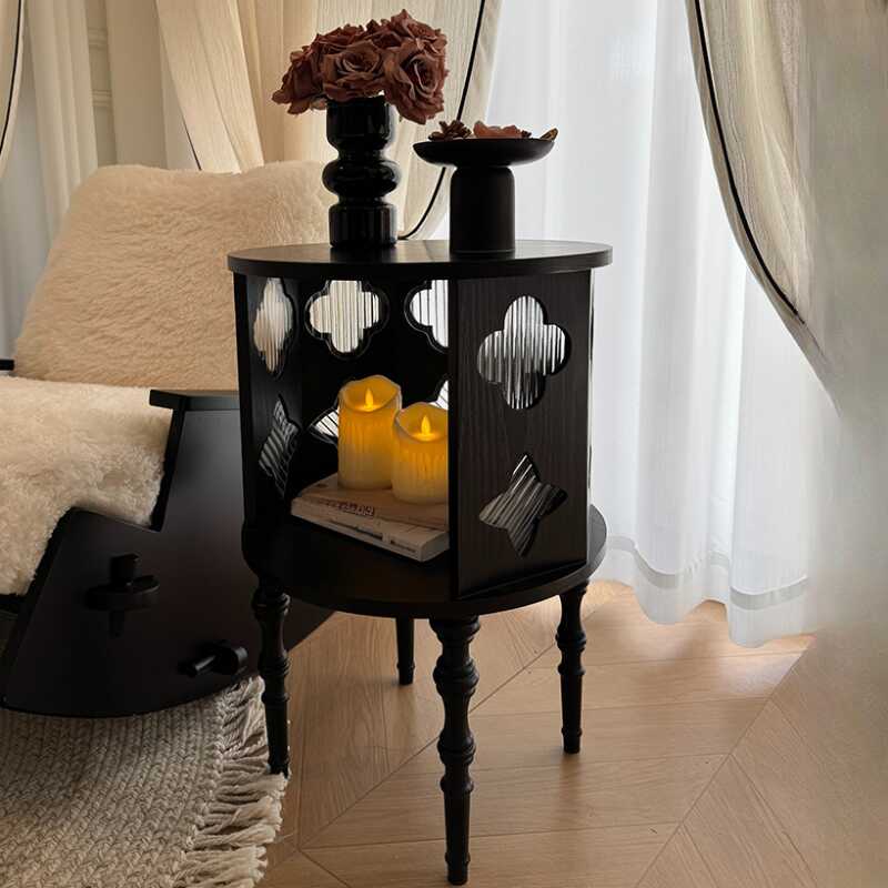 Simplistic Auburn/Midnight Black Rounded Wooden Chairside Table with 4 Legs & Shelf, Table Only