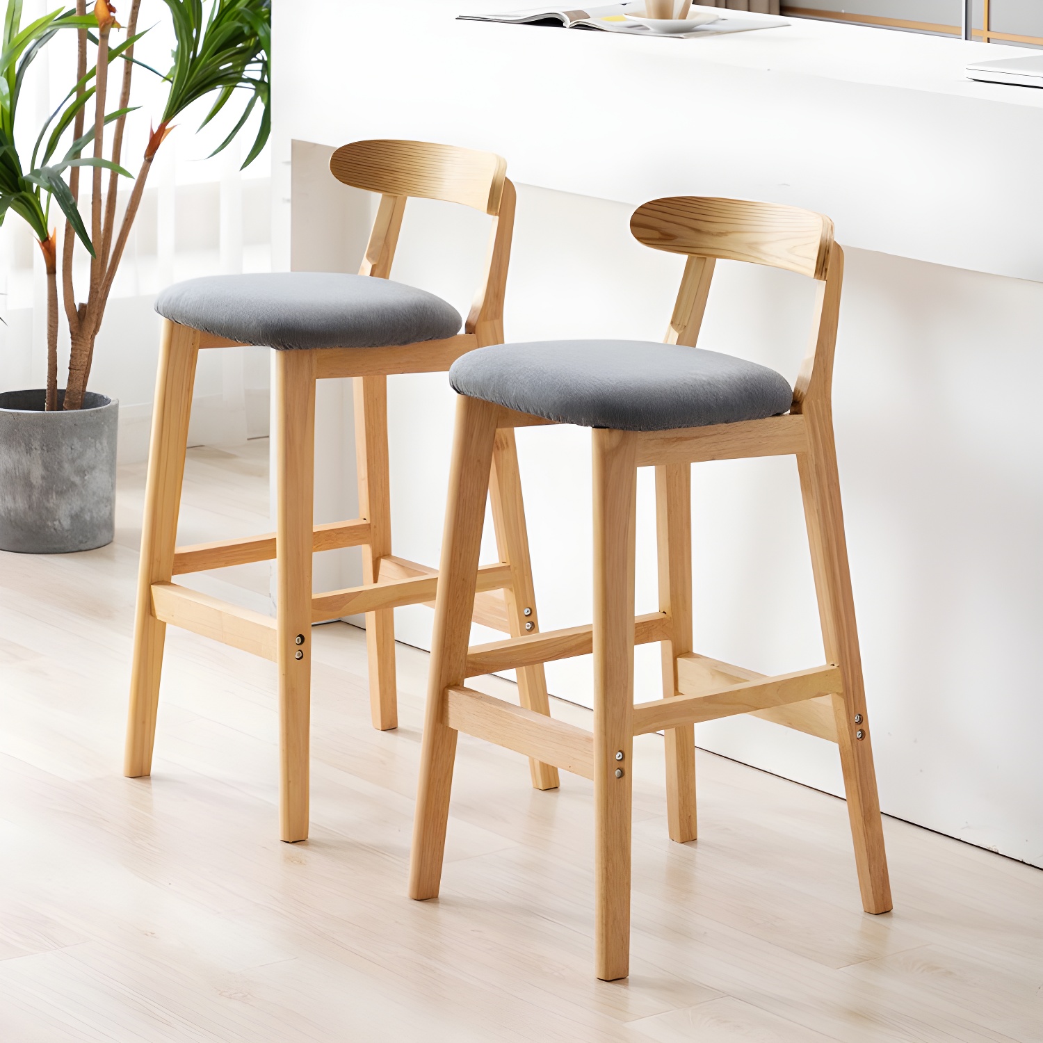 Scandinavian Milk Tea Shop Upholstered Stool Matte Finish Rubberwood Footrest Barstool