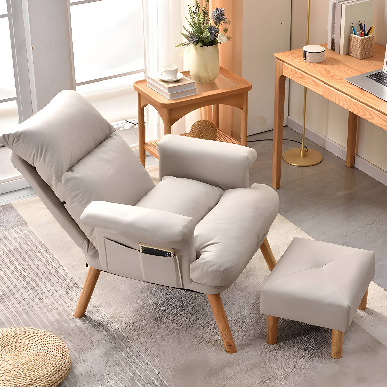 Scandinavian Upholstery Chair Faux Leather Standard Recliner with Footrest