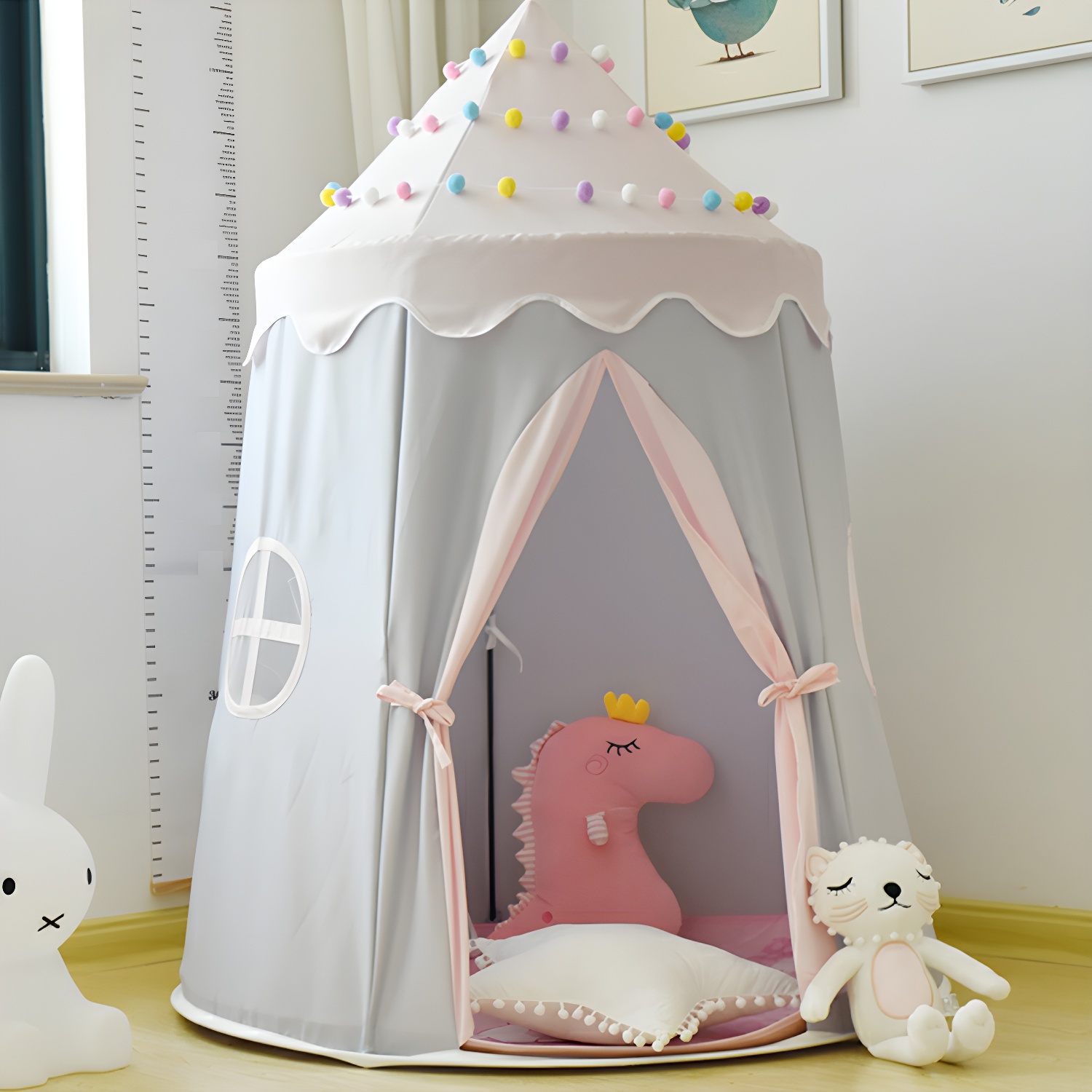 Castle-themed Round Play Tent with Windows, Lights, and Carrying Bag for Indoor Play