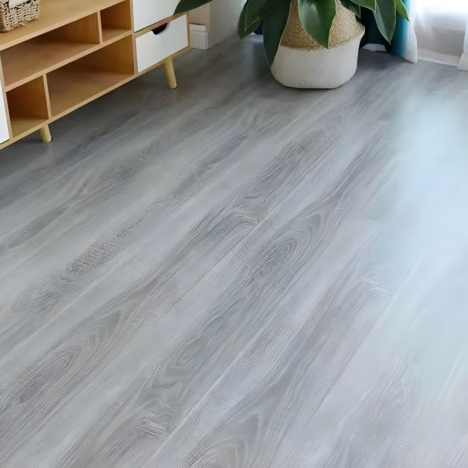 Waterproof Smooth Laminate Wood Planks - Low Gloss Flooring with Scratch and Stain Resistance