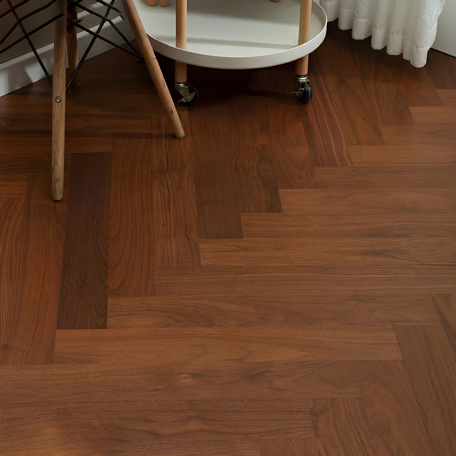 Waterproof Scratch Resistant Laminate Wood Planks - 12mm or Thicker with Low Gloss Finish