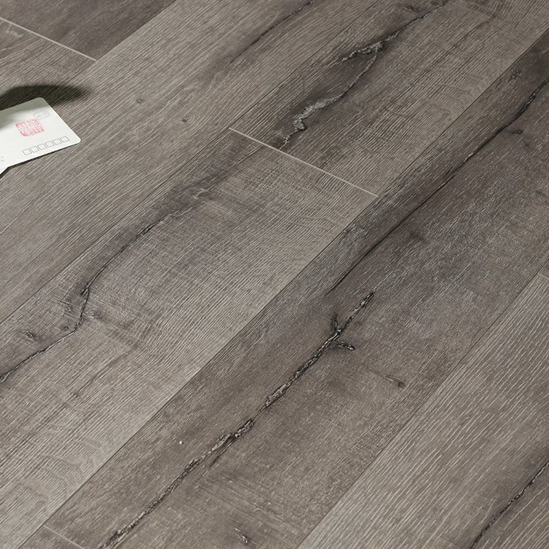 Waterproof Scratch Resistant Laminate Wood Planks - Premium Flooring for Living Spaces
