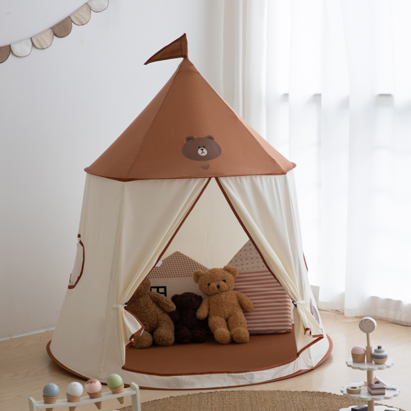 Elegant Medium-Sized Round Play Tent with Windows and Carrying Bag for Indoor Playtime
