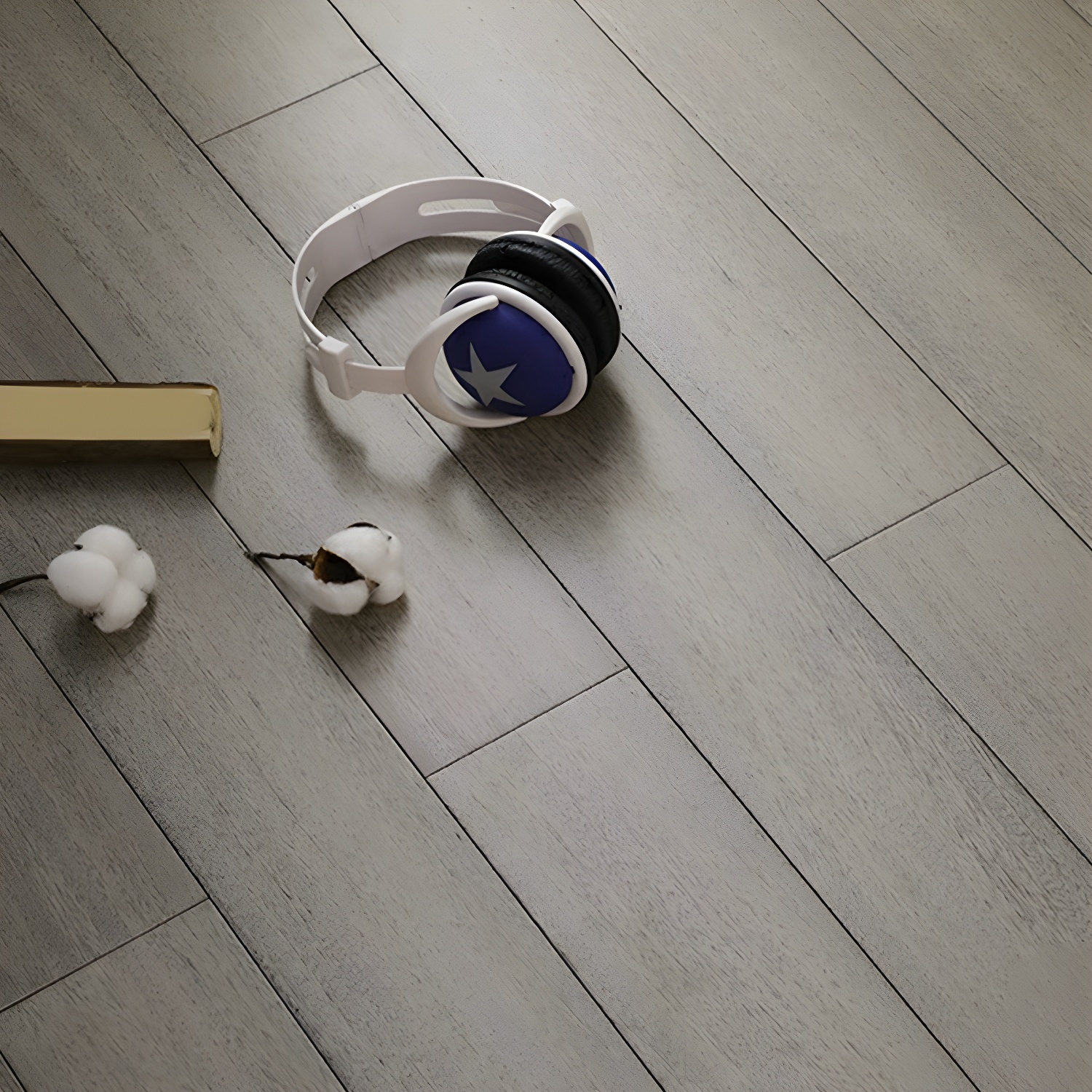 Stain-Resistant Waterproof Okan Solid Wood Hardwood Flooring