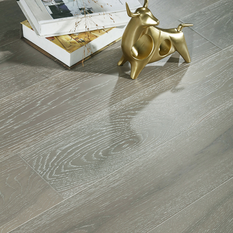 Waterproof 12mm Laminate Wood Planks - Smooth & Scratch Resistant for Any Living Space