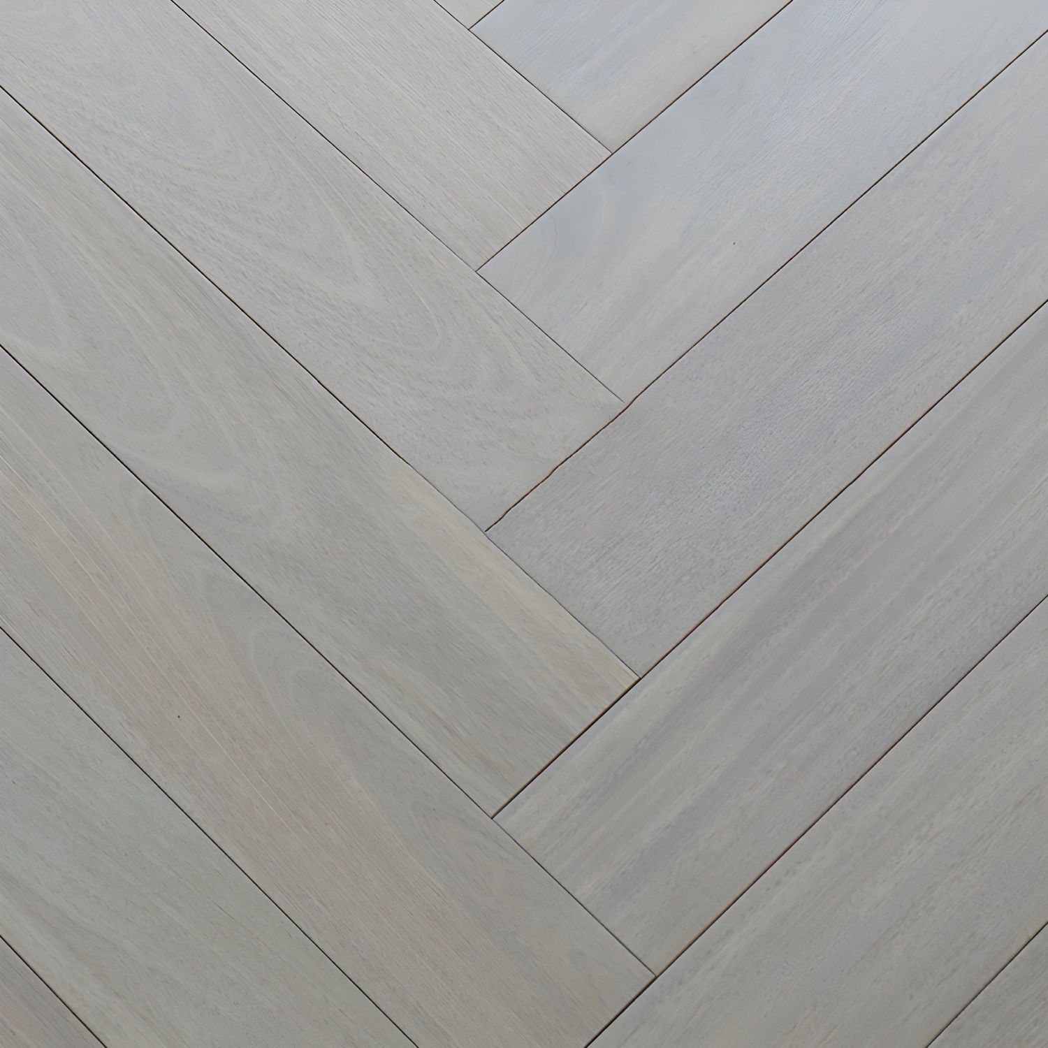 Gray Oak Wood Click-Lock Hardwood Flooring with Waterproof and Scratch Resistant Features