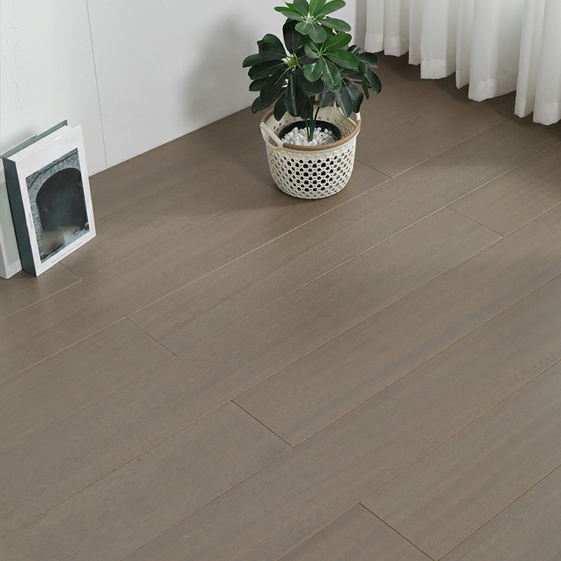 Waterproof Gray Wood Click-Lock Solid Wood Hardwood Flooring with Matte Finish
