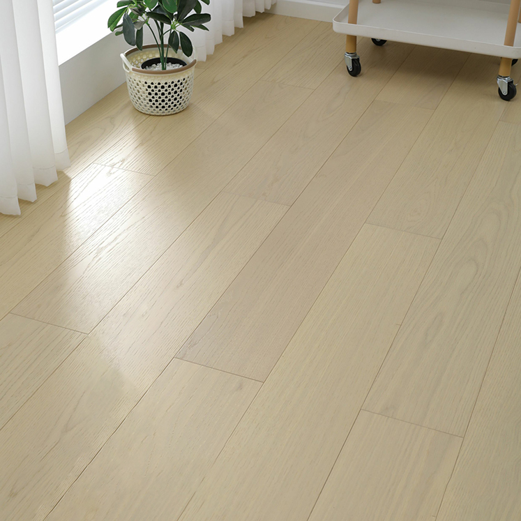 Waterproof Scratch Resistant Laminate Wood Planks - Low Gloss and Smooth Surface