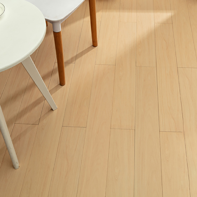 Smooth Matte Modern Solid Wood Hardwood Flooring - 1.8cm Thickness