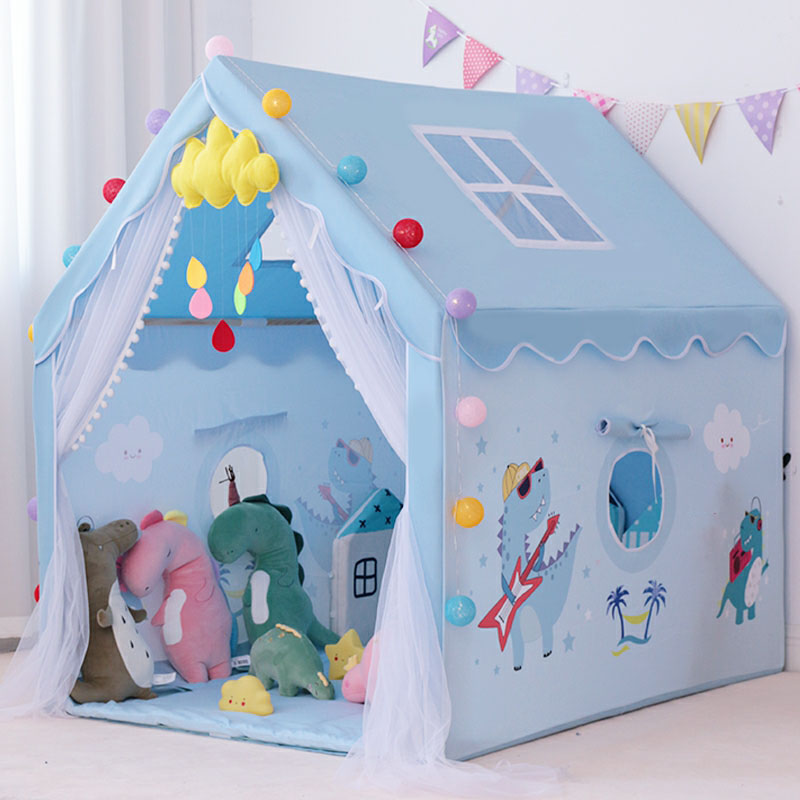 Square Princess-themed Fabric Play Tent with Windows, Skylight, and Lights for Indoor Play