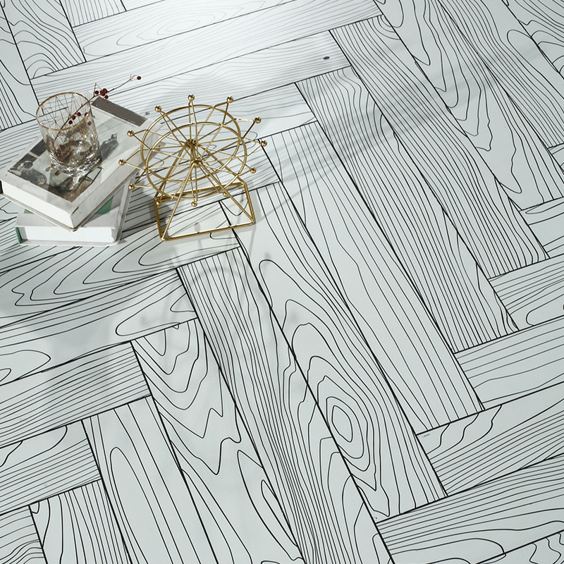 Elegant Gray Wood Laminate Flooring - Scratch-Resistant Planks for Stylish Living Spaces