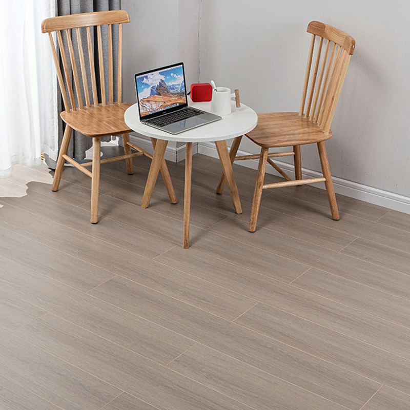 Scratch Resistant Low Gloss Laminate Wood Planks - High Performance Flooring for Your Living Space