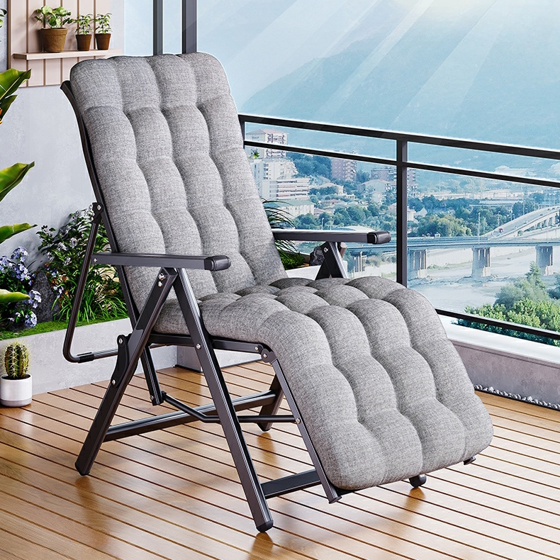 Elegant Small Size Recliner with Standard Design and Metal Legs