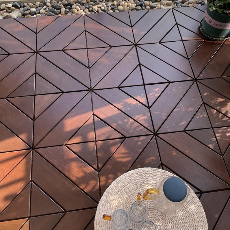 Smooth Natural Walnut Hardwood Flooring with Click-Lock Installation