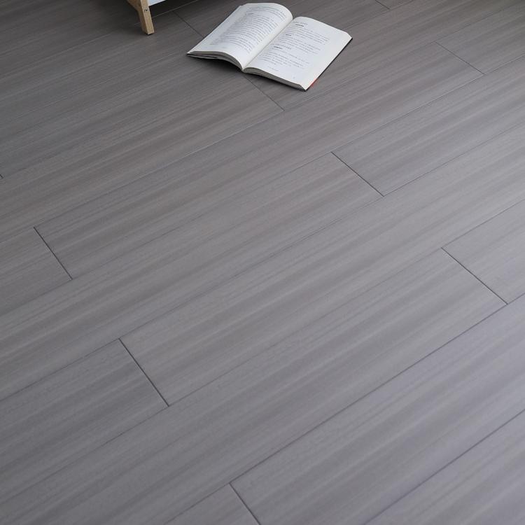 Smooth Matte Medium-Tone Solid Hardwood Flooring Modern Solid Wood Matte Tongue and Groove Install