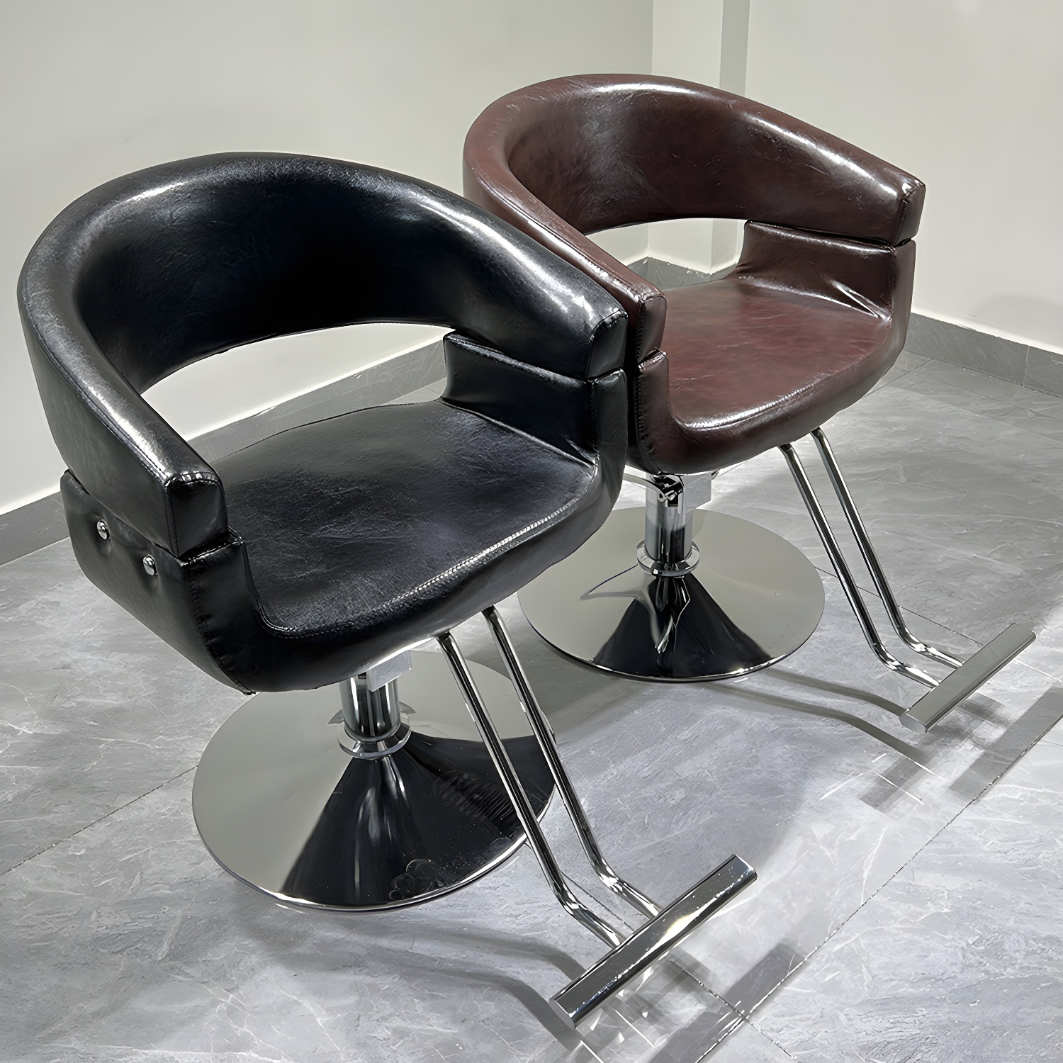 PU Leather Multi Colour Styling Chair with Footrest Swivel Salon Chair Adjustable