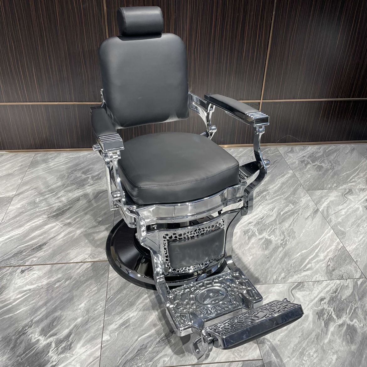 Midnight Black Solid Colour Uncovered Back Barber Chair with Arm, Footrest, Alloy Frame and Manual - Lever